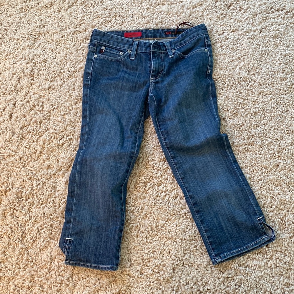 AG the Athena cropped jeans. Size 25R